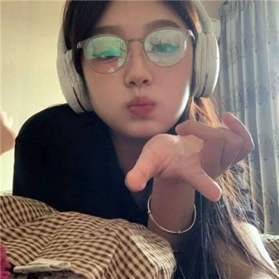 藏春洞